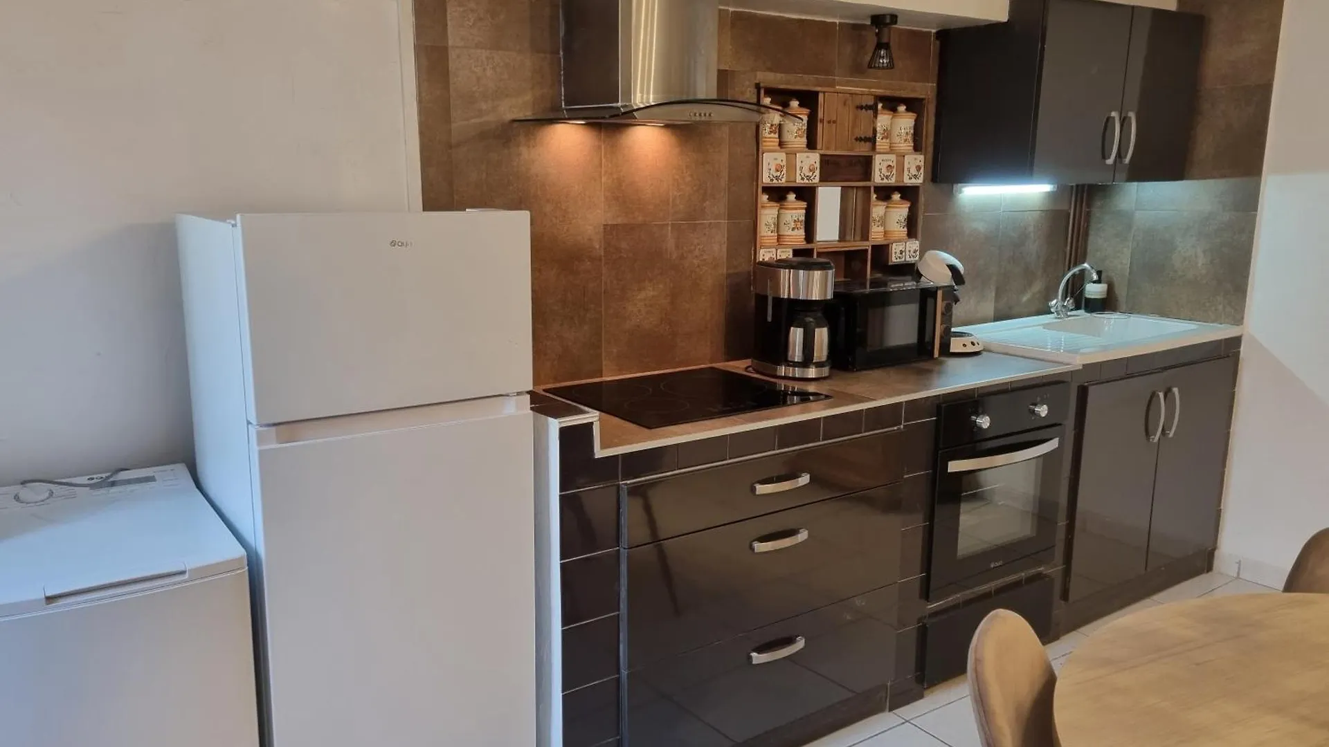 Danton Apartment Arles France