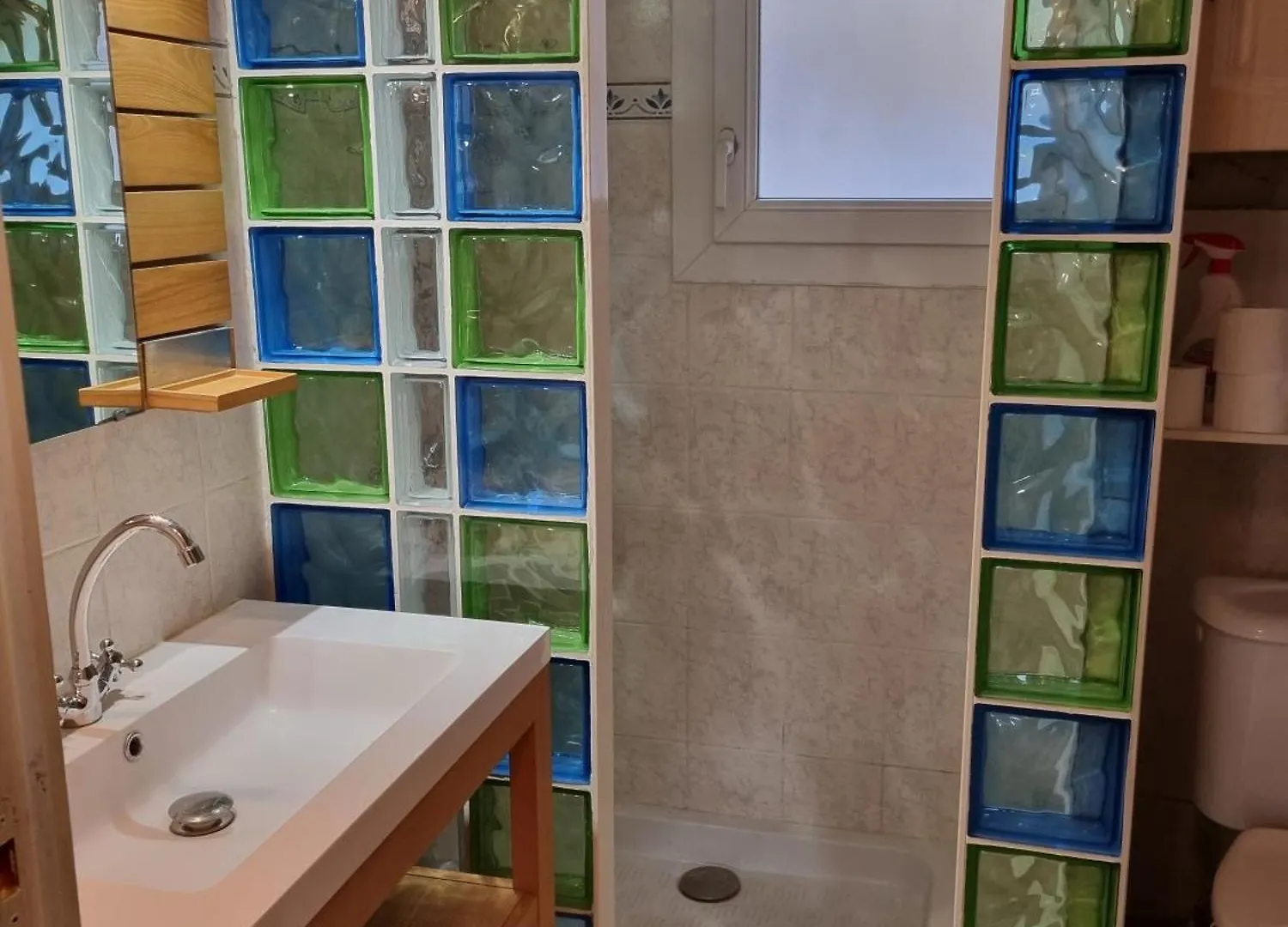 Danton Apartment Arles
